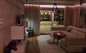 Apartament Pod Śliwkami